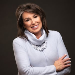 Pamela Knoblauch